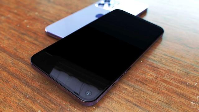 Рендеры iPhone 12 Pro Max демонстрируют смартфон в непривычном дизайне
