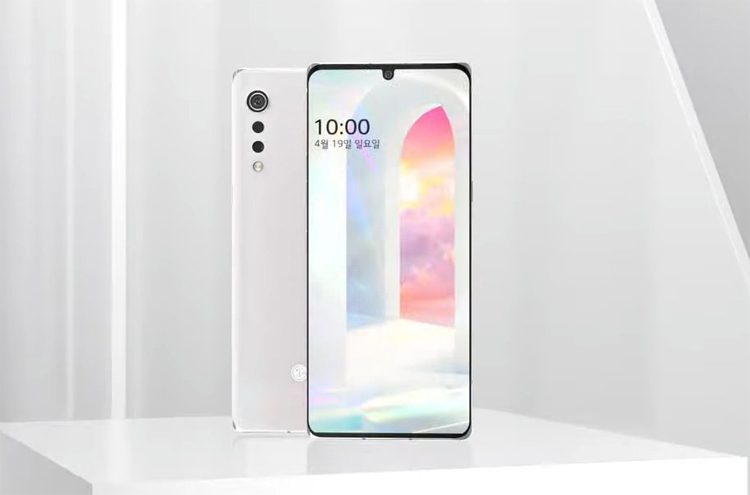 LG на видео показала дизайн нового смартфона Velvet
