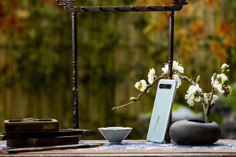 Meizu показала самый дорогой смартфон в своей истории