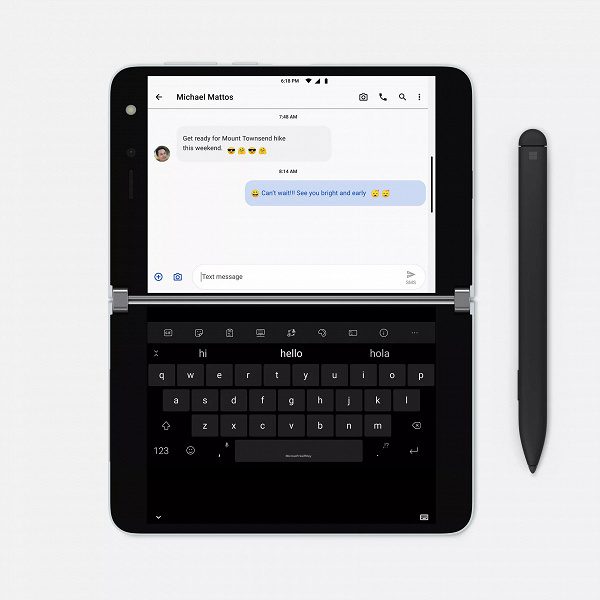 Microsoft представила уникальный смартфон с двумя экранами Surface Duo
