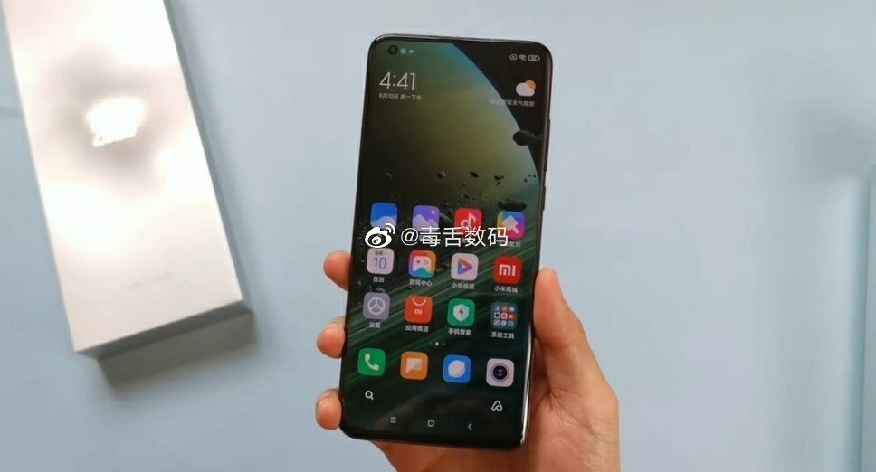 Премиальный флагман Xiaomi Mi 10 Ultra показали на «живых» фото