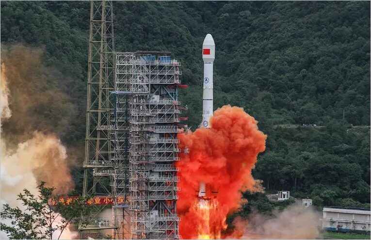 Китай запустил первый в мире экспериментальный спутник 6G