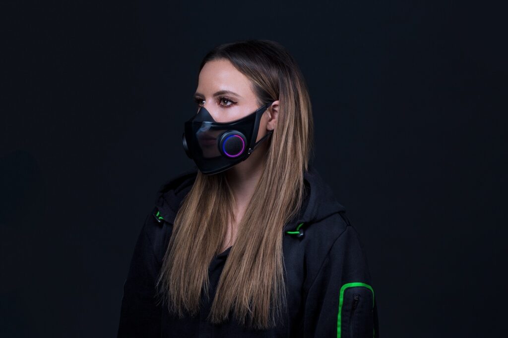 Компания Razer на CES 2021 представила «самую умную» маску для лица