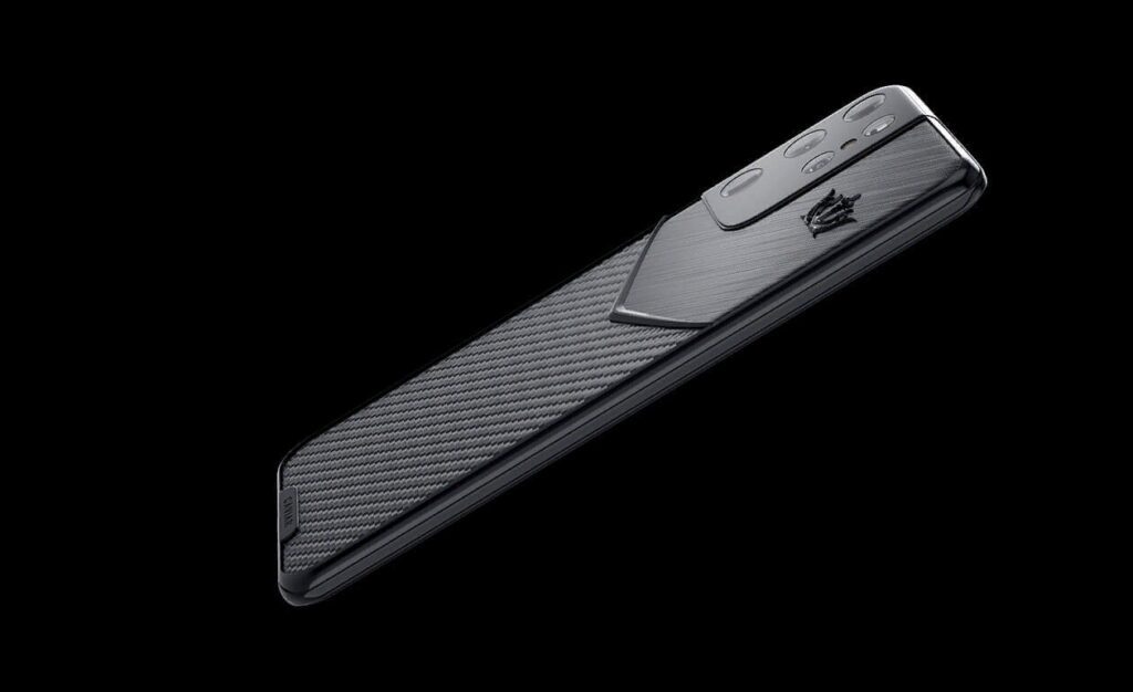 Caviar представила линейку смартфонов Samsung Galaxy S21 Carbon