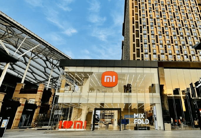 Xiaomi начинает заменять брендинг Mi Home Store новым логотипом