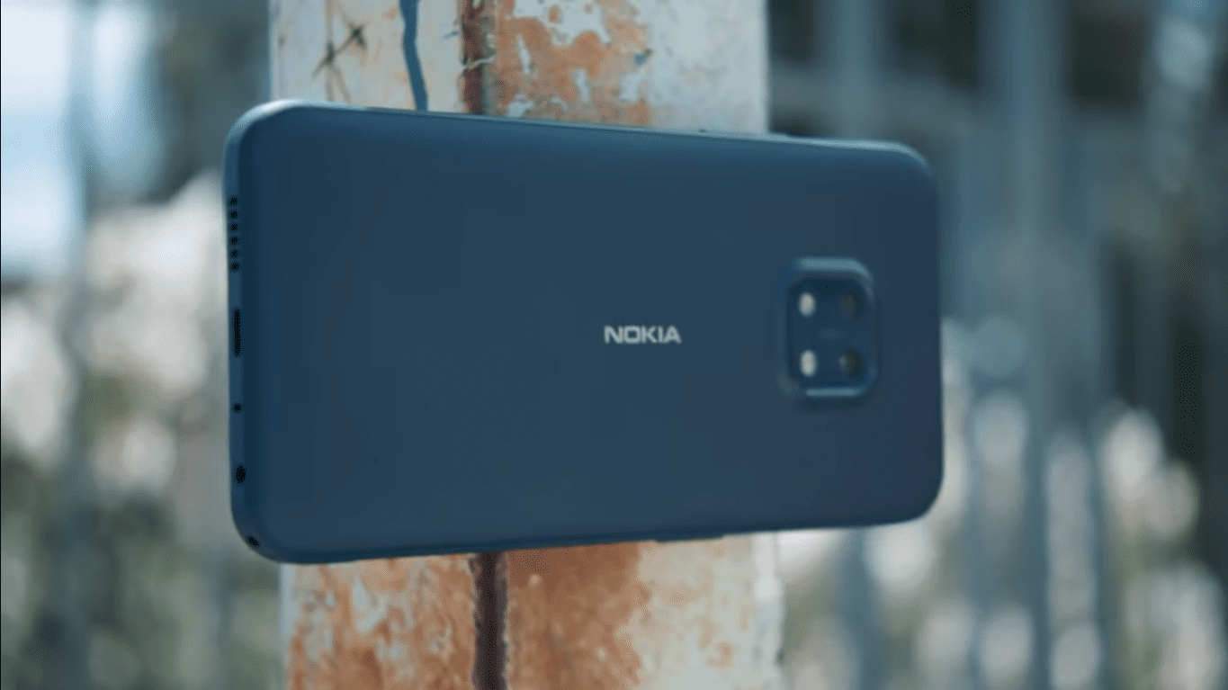 Реклама Nokia XR20 показывает, что прочный телефон может выдержать несколько ударов