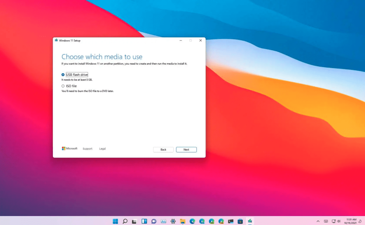Windows 11. Виндовс по годам. Как выглядит загрузочная флешка Windows 11. Media creation tool 11 23h2