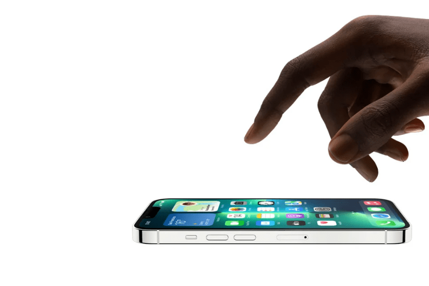 Apple выпустит обновление, которое позволит менять экран iPhone 13 без нарушения Face ID