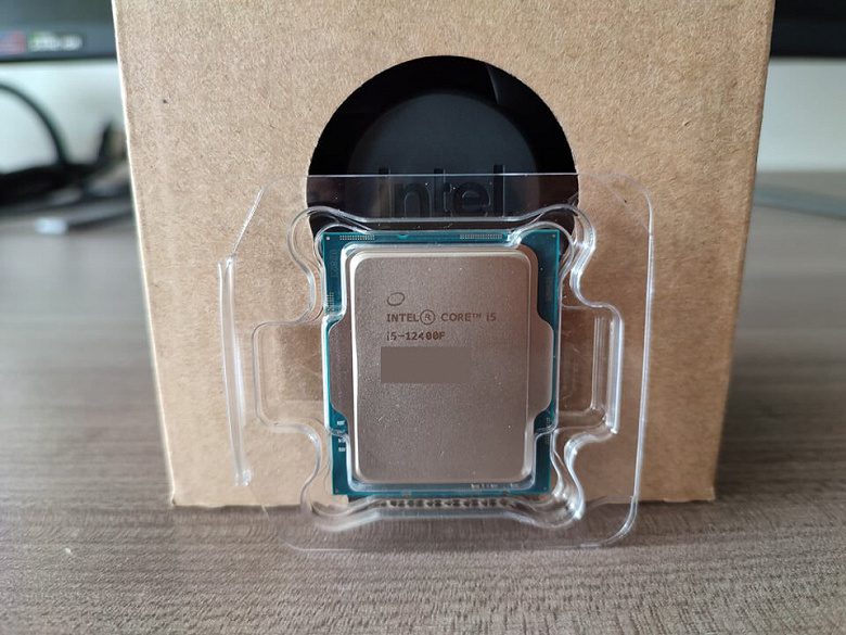 Intel оценила новый процессор Core i5-12400F в Перу в 222 доллара