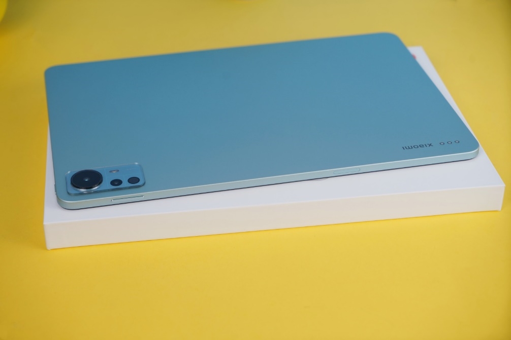 Представленный планшет Xiaomi Mi Pad 5 Pro получил 12,4-дюймовый 2,5K дисплей