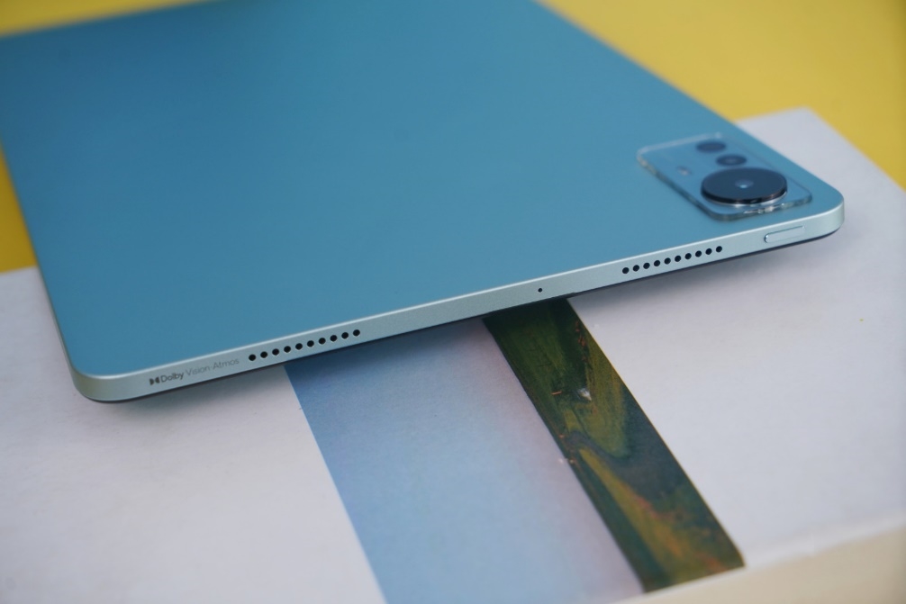 Представленный планшет Xiaomi Mi Pad 5 Pro получил 12,4-дюймовый 2,5K дисплей