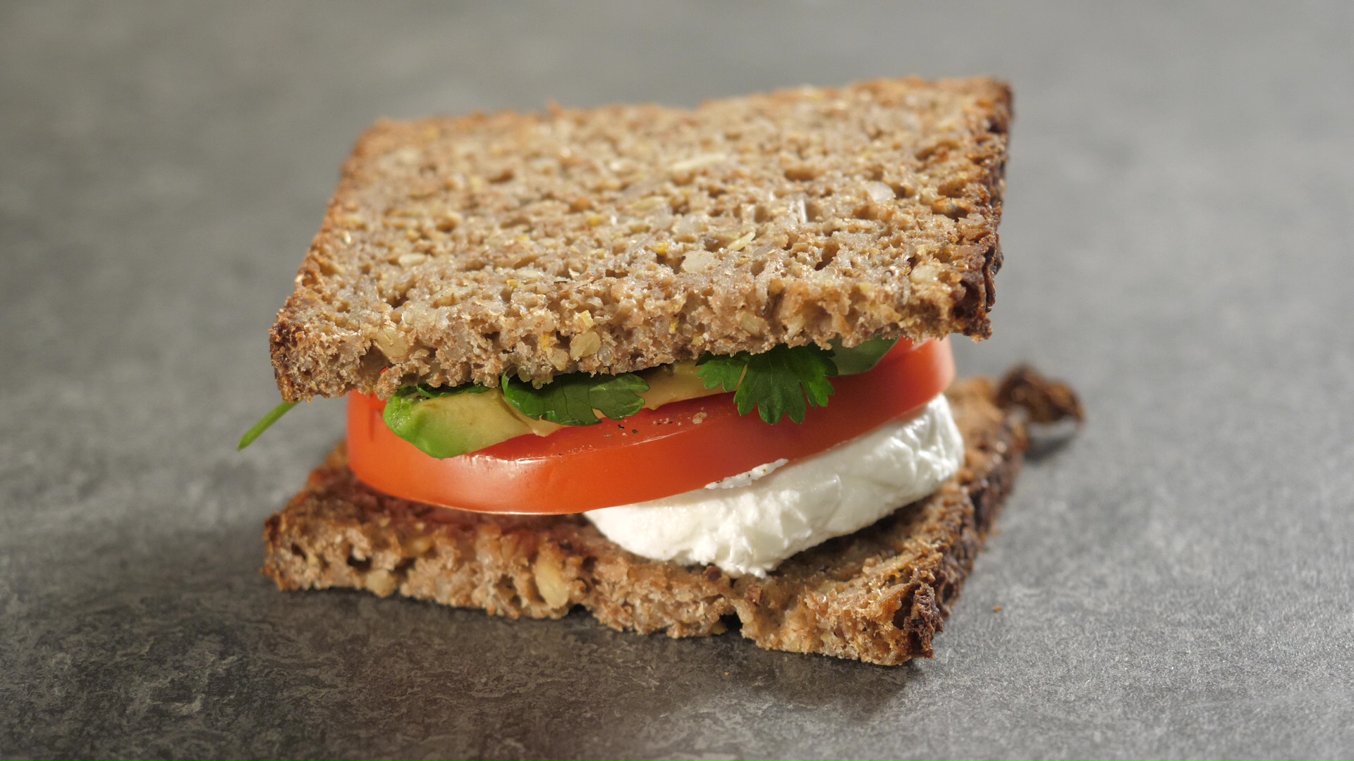 ИИ-приложение предложило рецепт «бутербродов с ядовитым хлебом»