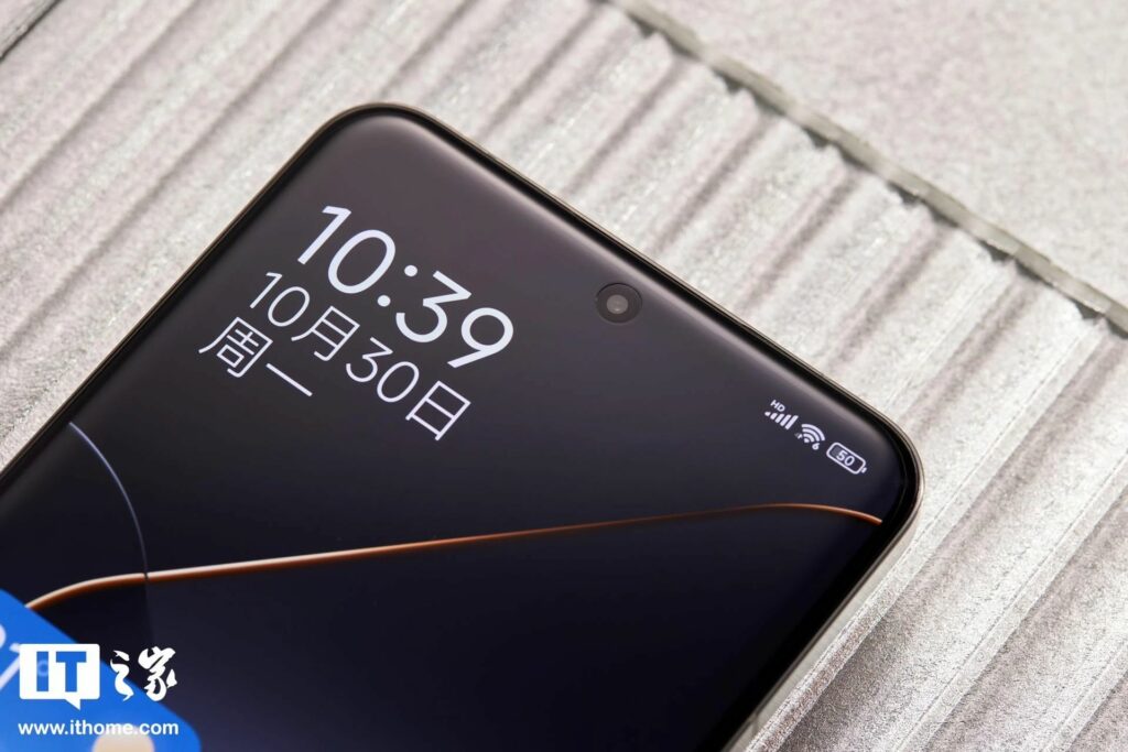 Титановый Xiaomi 14 Pro Titanium Special Edition показали на «живых» фотографиях