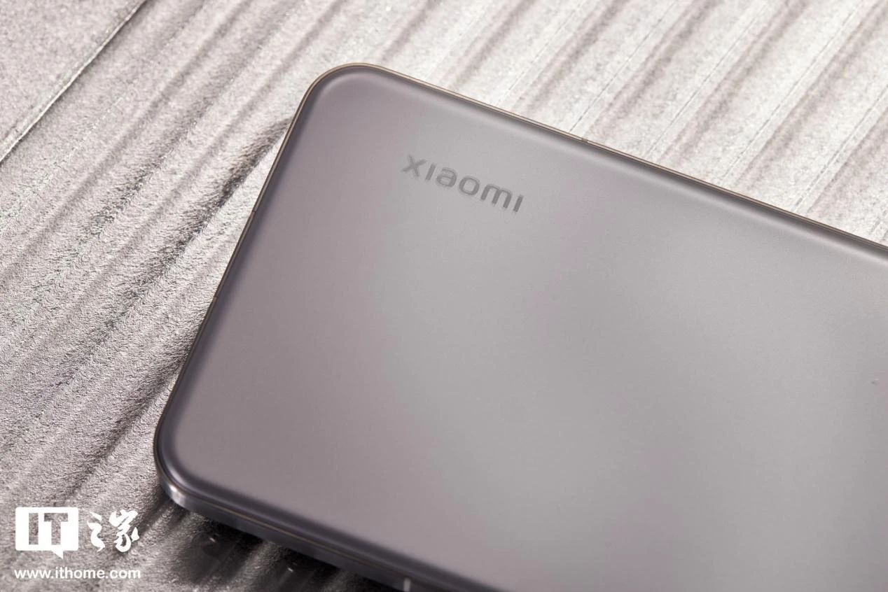Xiaomi 14 ultra titanium edition. Xiaomi 14 Pro Titanium. Xiaomi 14 Pro Titanium Special Edition. Сяоми 14про+ Титан. Xiaomi Pro Titanium Special Edition.