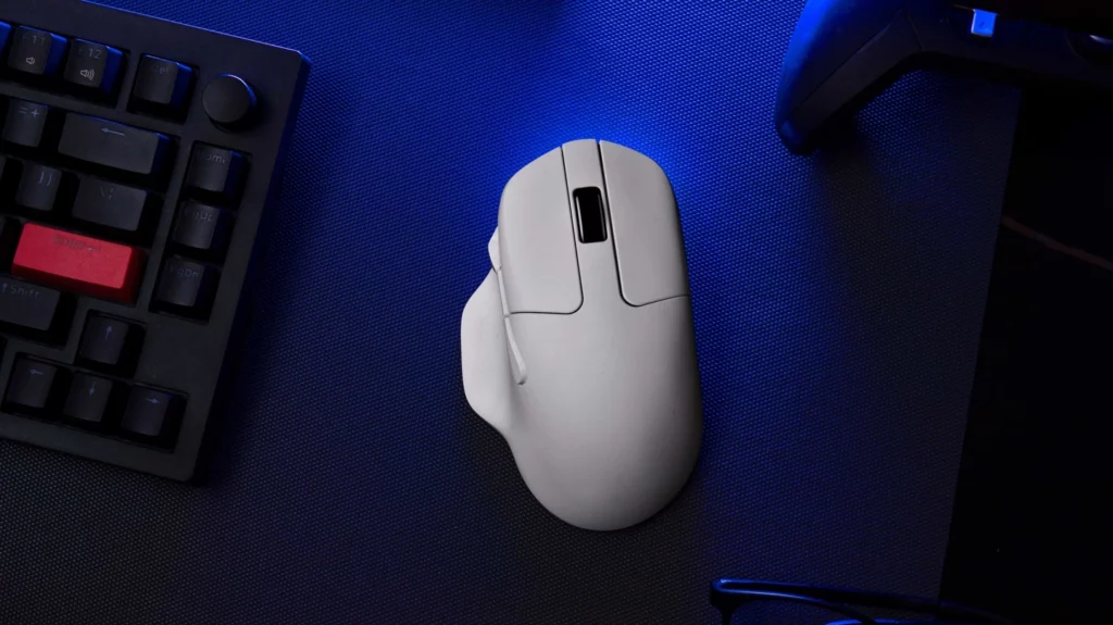 Keychron представила очень легкую беспроводную мышь для геймеров с автономностью 70 часов