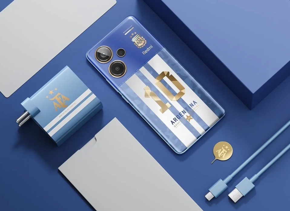 Компания Redmi сделала футбольную версию смартфона Note 13 Pro+