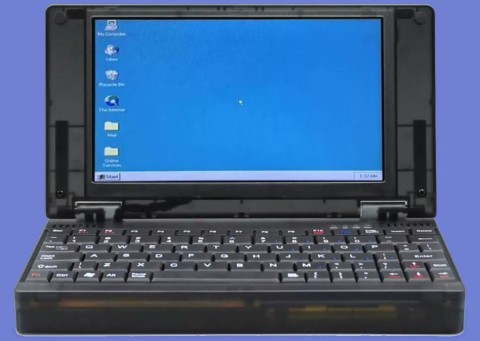 Представлен ретро-ноутбук Pocket 386 с возможностью установки ОС Windows 95