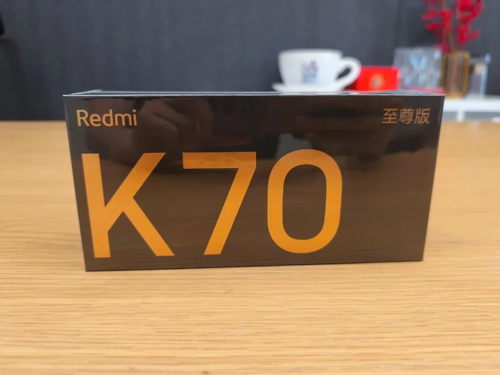 В Сети появилось фото розничной коробки нового Redmi K70 Ultra
