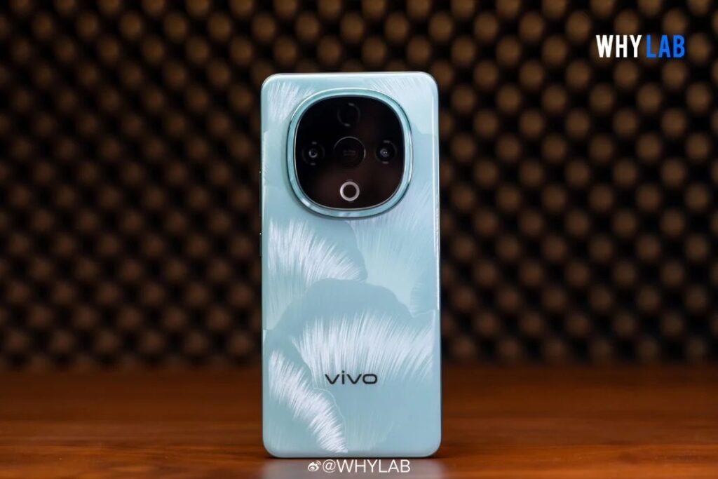 Vivo скоро выпустит музыкальный Y300: инсайдеры раскрыли характеристики