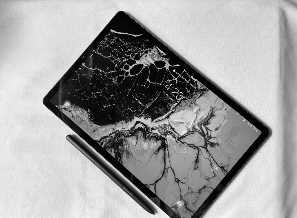 Треснул экран iPad Рассказываем, как заменить и не попасть на деньги