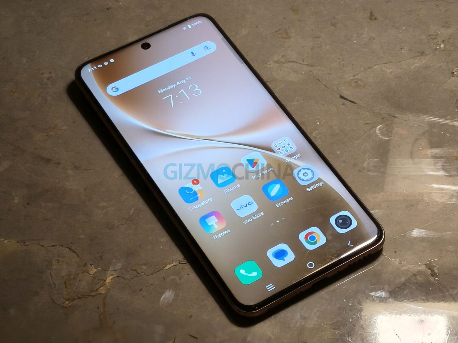 Vivo V60: смартфон с камерой ZEISS, долгим аккумулятором и защитой IP68