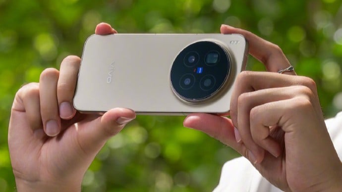 Vivo X300 Pro показали на официальных фото с образцами камер 200 МП