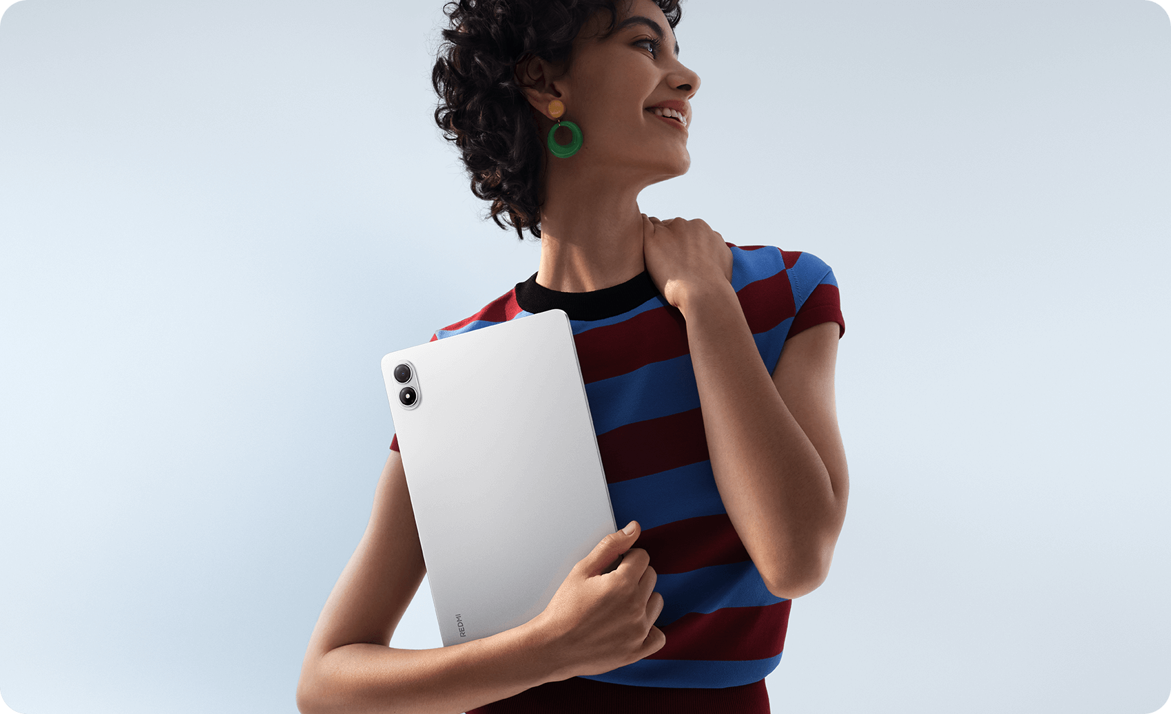 Xiaomi выпустила обновление HyperOS 2 для Redmi Pad 2 Pro и Redmi 13