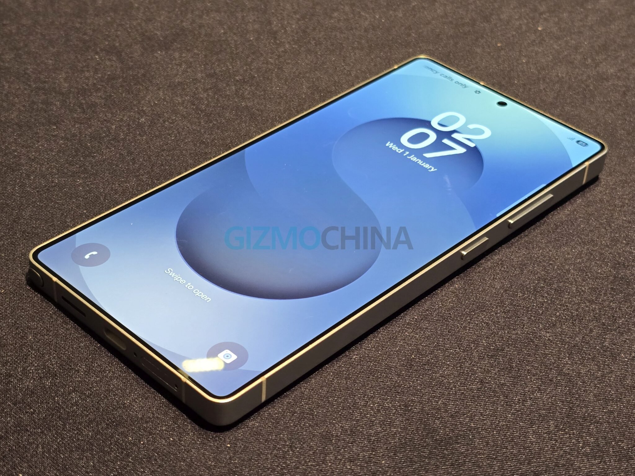 Samsung увеличит скорость беспроводной зарядки в серии Galaxy S26