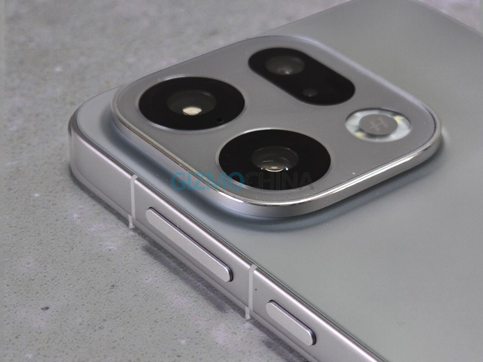 Oppo Find X9: флагман с мощными камерами и долговечной батареей Oppo Find X9: флагман с мощными камерами и долговечной батареей