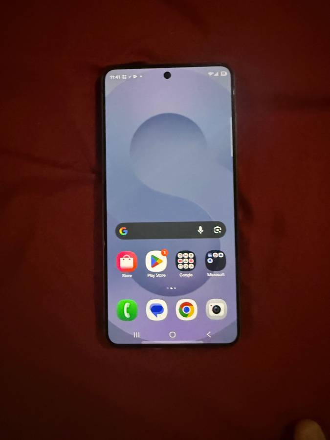 Неанонсированный Samsung Galaxy S26 Plus появился на Craigslist за $1 650